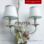 Applique Frutta a due luci, in ferro battuto colore bianco, tempera anticata. Limoni, Uva, Mandarini, Mele e Melagrana.