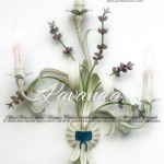 Applique in ferro battuto Fiori di Lavanda a 3 luci, colore bianco, tempera anticata. Made in Italy. GBS Firenze