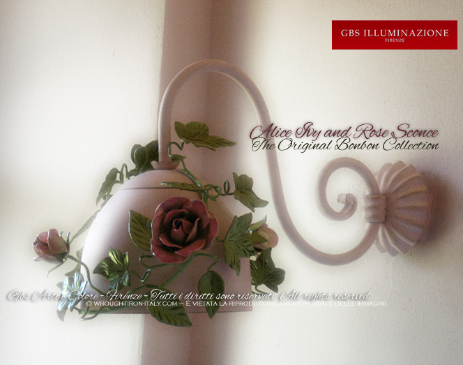 1-light Sconce. Alice with Ivy, Roses and Rosebuds. For the bedroom and the bathroom