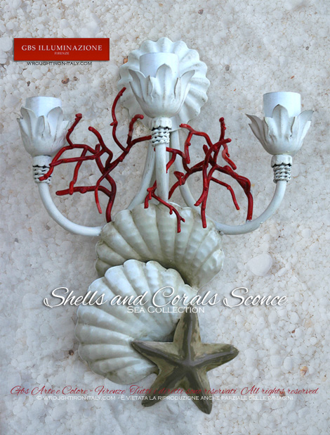 3-light Sconce with starfish, seashells and red coral branches. White patina Sconce, Sea collection, sand-coloured starfish, large ivory white seashells.