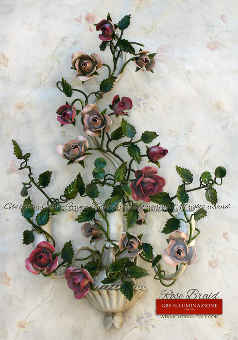 Rose Braid, Sconce in wrought iron, aged enamel, with three lights. White patina, light red roses and fuchsia rose.