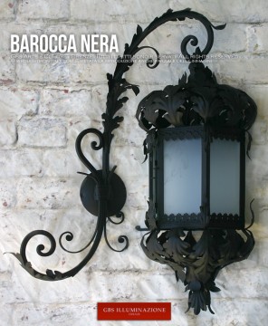 Lanterna Nera, per palazzo storico, da parete.