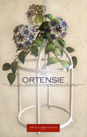 Lanterna Ortensie. Cucina Country Chic. Ferro battuto. Made in Florence. Design: Gianni Cresci