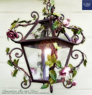 Romantica. Ivy and Roses Lantern. Rust finishing. Hand-painted wrought iron. Made in Florence. Design: Gianni Cresci.